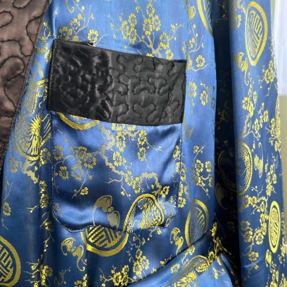 Vintage Solz Squirrel Navy Blue Satin Robe - Picture 4 of 8